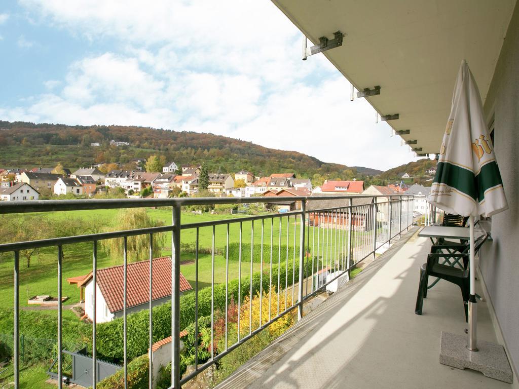 Spacious Apartment In Bollendorf In Nature Park Kültér fotó